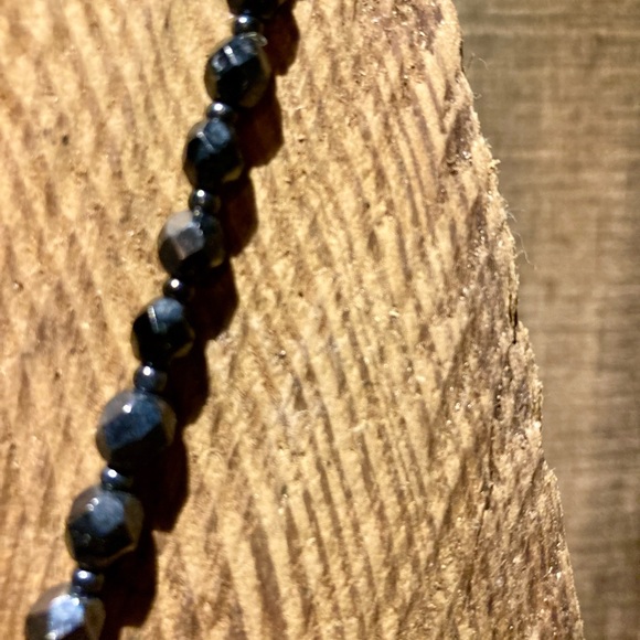 Shimmering Black Crystal Necklace. Great for layering.! - Picture 2 of 5